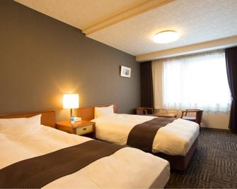 Hotel Hachiman - Ōmihachiman - Bedroom