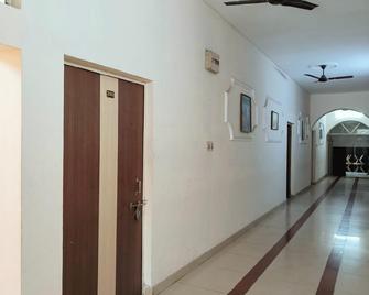 Hotel City Palace - Ranchi - Hallway