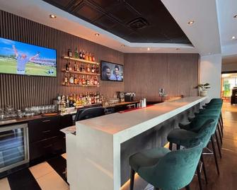 Hôtels Gouverneur Trois-Rivières - Trois-Rivières - Bar