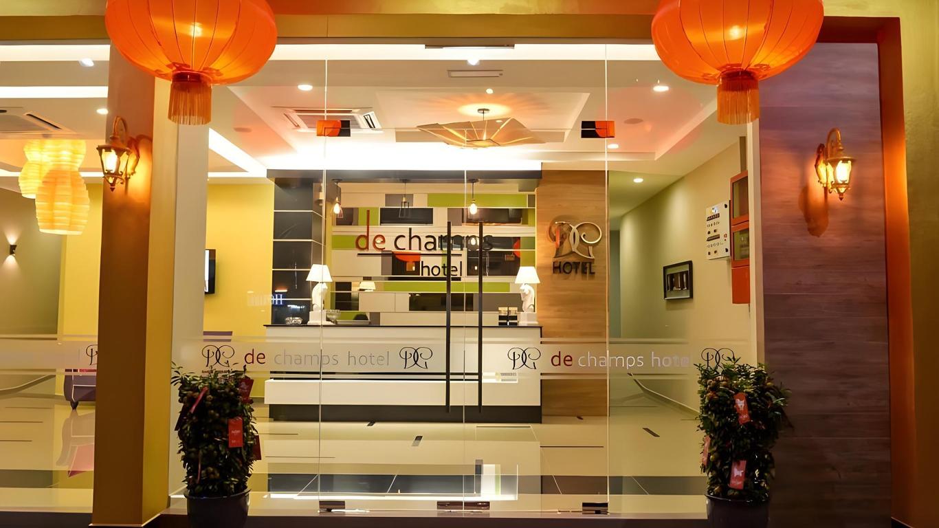 De Champs Hotel