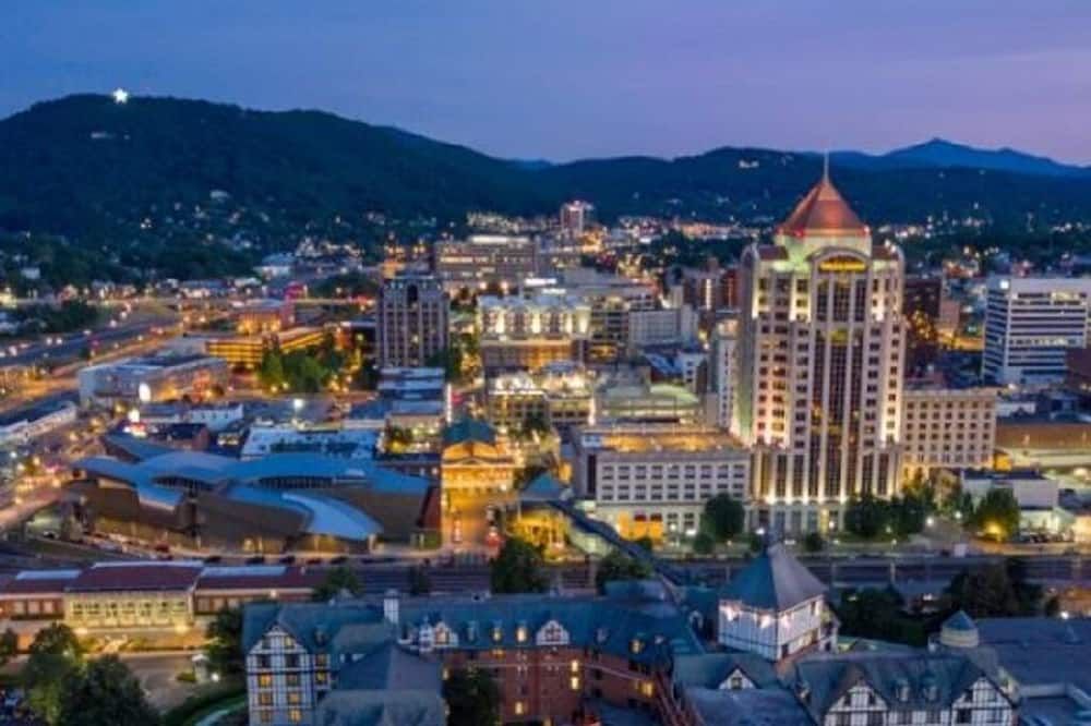 Outdoors view view of Downtown Suite, Fully Furnished, 1- Bedroom /1 Bath, Work Out Room