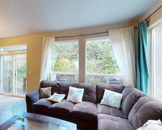 Sundown Lagoon - Tillamook - Obývací pokoj