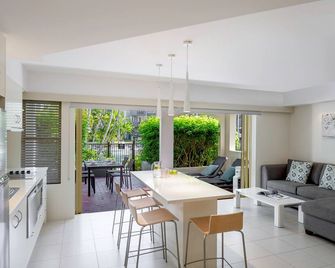 Mantra French Quarter Noosa - נוסה הדס - חדר אוכל