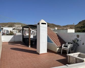 20 Meters From The Beach - Agua Amarga - Balcone