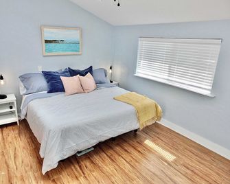 Park Avenue Beach Paradise - Chic & Secluded 4 Bdr - Long Beach