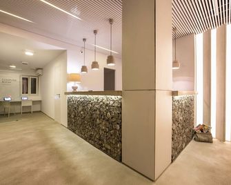 Relux Ios Hotel - Ios - Front desk