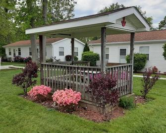 Lovely Cottage On Gotl Strip - Geneva - Edificio