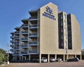 Camping Bon Repos - Santa Susanna - Bygning