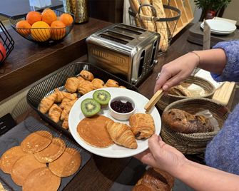 Kyriad Rennes Nord - Rennes - Dining room