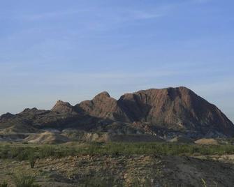 Big Bend Observatory: Private Observatory, Skydeck - Terlingua - Outdoors view