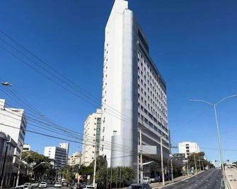 Hotel Gran Vivenzo Belo Horizonte - Belo Horizonte - Bangunan