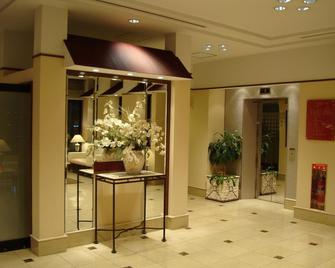 West Inn Fuji-Yoshida - Fujikawaguchiko - Lobby