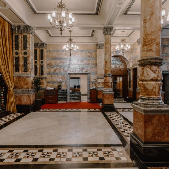 Lobby view of Club Quarters Hotel, Trafalgar Square