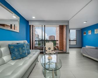 Apartamentos Ayamonte By Housy Host - Medellín - Salon