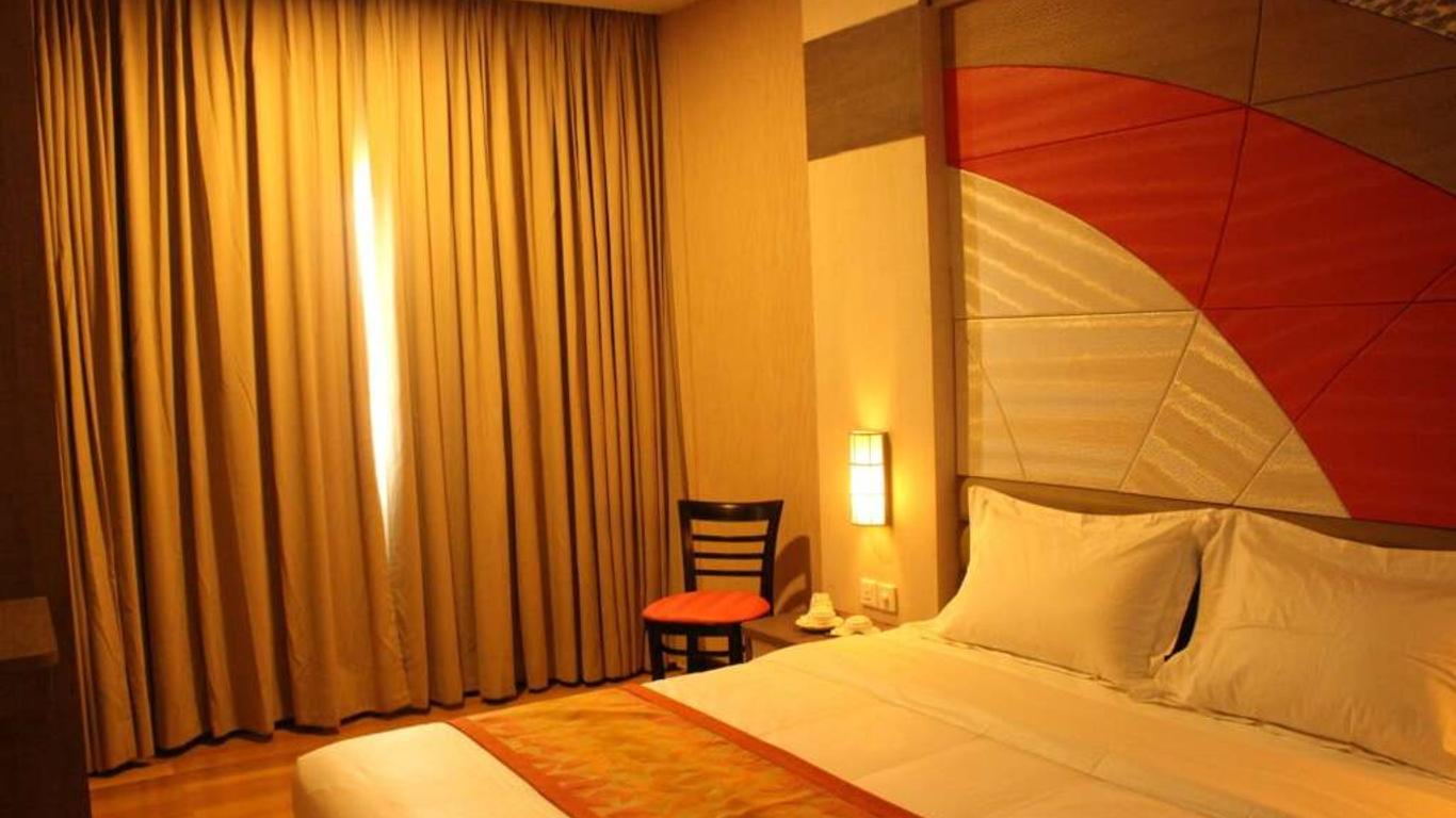The Golden Bay Hotel Batam
