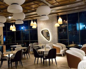 Vertus Hotel and Suites - Benin City - Restaurant