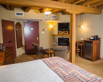 Murray Premises Hotel - St. John's