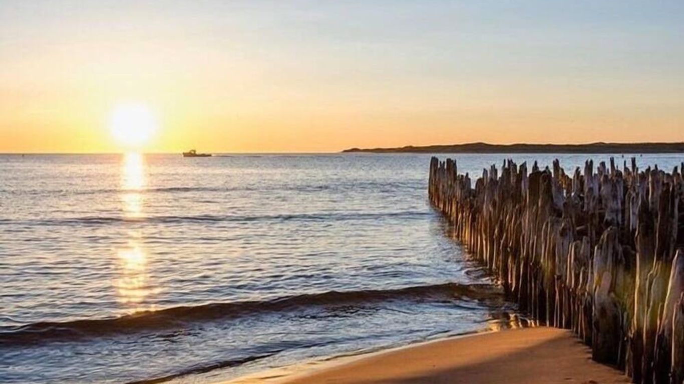 Gateway to Greenwich Suites