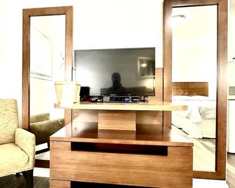 Crown Inn & Suites - Wellsville