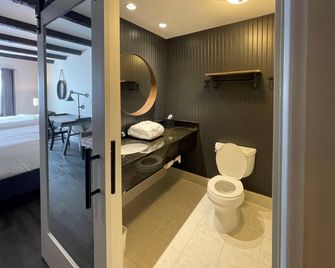 The Century House Latham - North Albany, an Ascend Collection Hotel - Latham - Ložnice