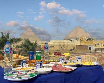 Makadi Pyramids View - Giza - Restaurant