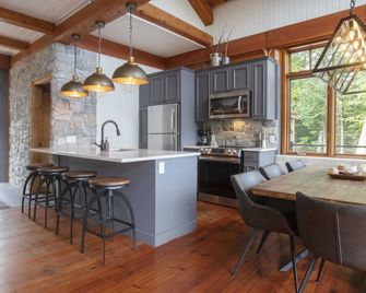 Log cabin - Lakeside - Le Oly - Saint-Romain - Kitchen