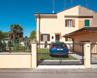 Casa Bianchera - Monfalcone - Gebäude