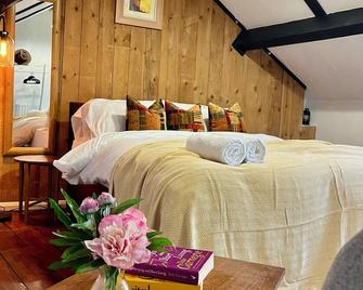 Traditional home perfect escape in the cotswolds - Chipping Norton - Bedroom
