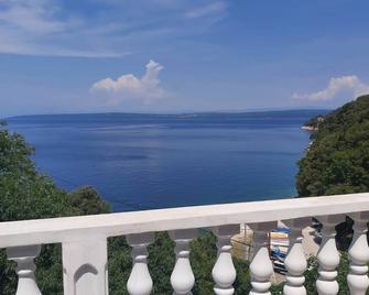 Apartment Boto - 20m from the sea - Cres - Balcony