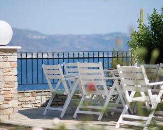 Sun Rise Hotel - Ammouliani