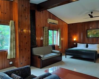 Bel La Monde Riverside Jim Corbett - Garjia - Camera da letto