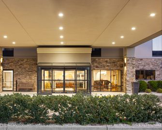 Hampton Inn Frostburg - Frostburg - Budova