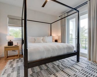 Ebberly House by Brightwild Amazing Pool - Key West - Quarto