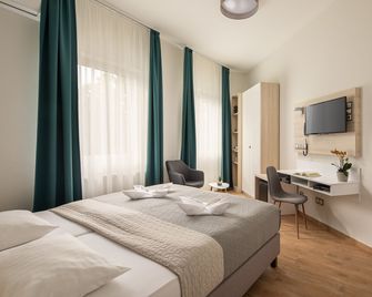 Kristály Hotel - Keszthely - Ložnice