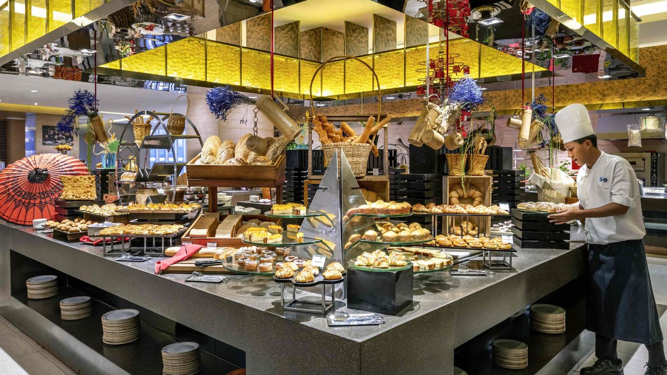 نوفوتيل يانغون ماكس