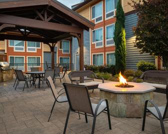 TownePlace Suites by Marriott Olympia - Olympia - Binnenhof