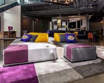 Aloft St. Louis Cortex - St. Louis - Bar