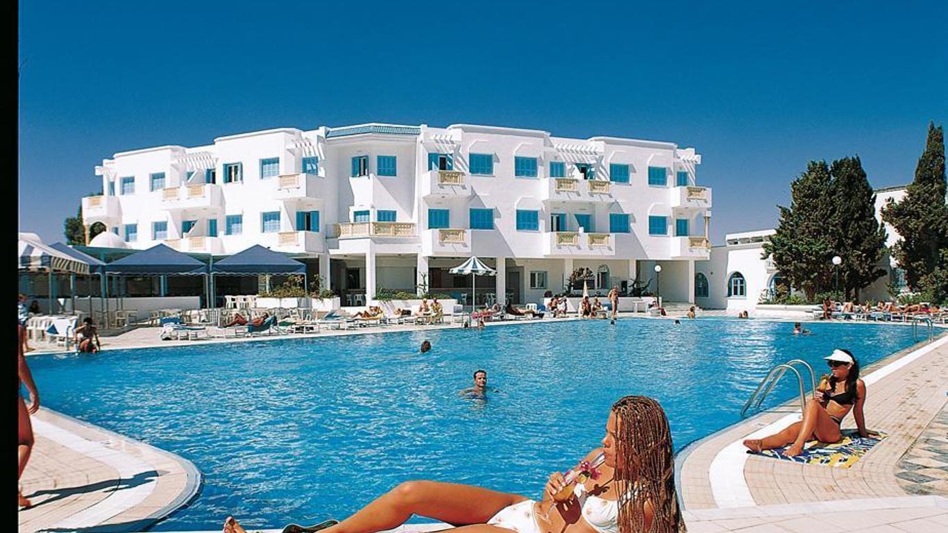 Les Colombes Hotel