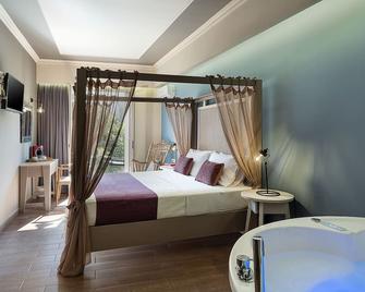 Elia Potie - Chania - Bedroom