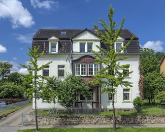 Ferienapartments Pirna - פירנה - בניין