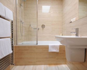 Casey's Hotel - Glengarriff - Banheiro