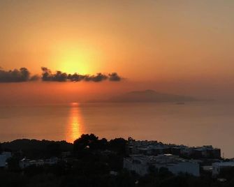 Anacapri/R & D Rest And Dream Capri - Anacapri - Buiten zicht