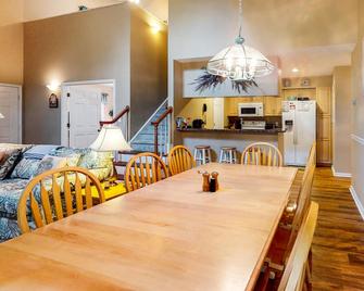 Sea Colony Pine Lake II - Bethany Beach - Dining room