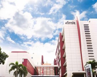 Amalia Hotel Lampung - Bandar Lampung - Budova