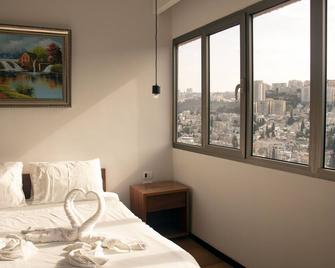 Haifa Peak - Haifa - Schlafzimmer