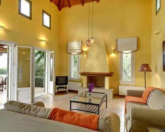 Superior Villa - Pylos - Living room