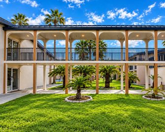 Ramada by Wyndham Davenport Orlando South - Davenport - Property amenity