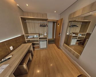 Hotel Shelton - סרה נגרה - מטבח