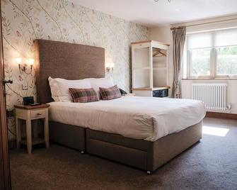 The Cromwell Arms - Romsey - Bedroom
