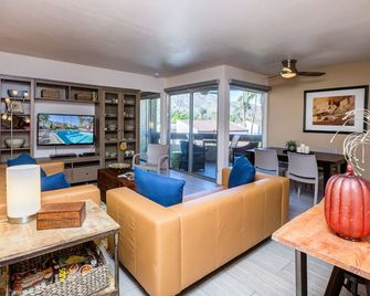 Views, Views, Views! - Palm Springs - Sala